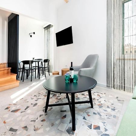 City Comfort Apartments Ровинь Экстерьер фото