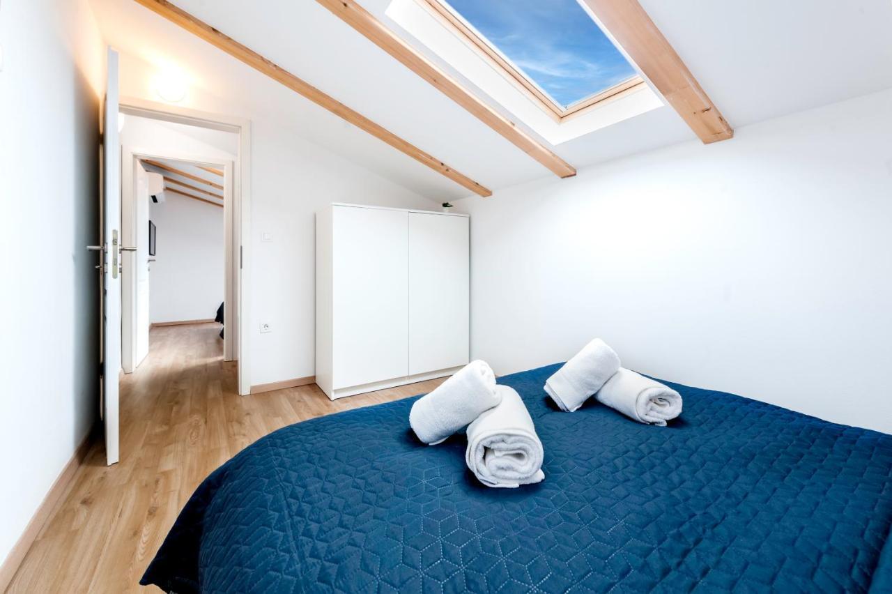 City Comfort Apartments Ровинь Экстерьер фото